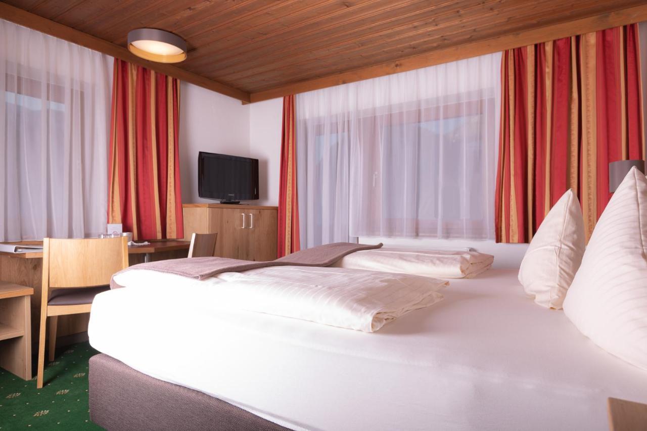 Hotel Eckartauerhof Mayrhofen Exterior foto
