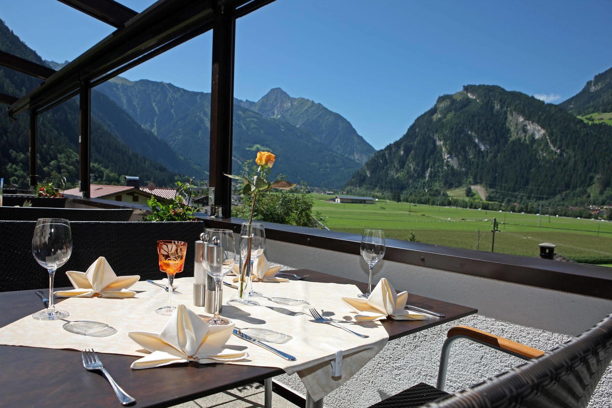 Hotel Eckartauerhof Mayrhofen Exterior foto